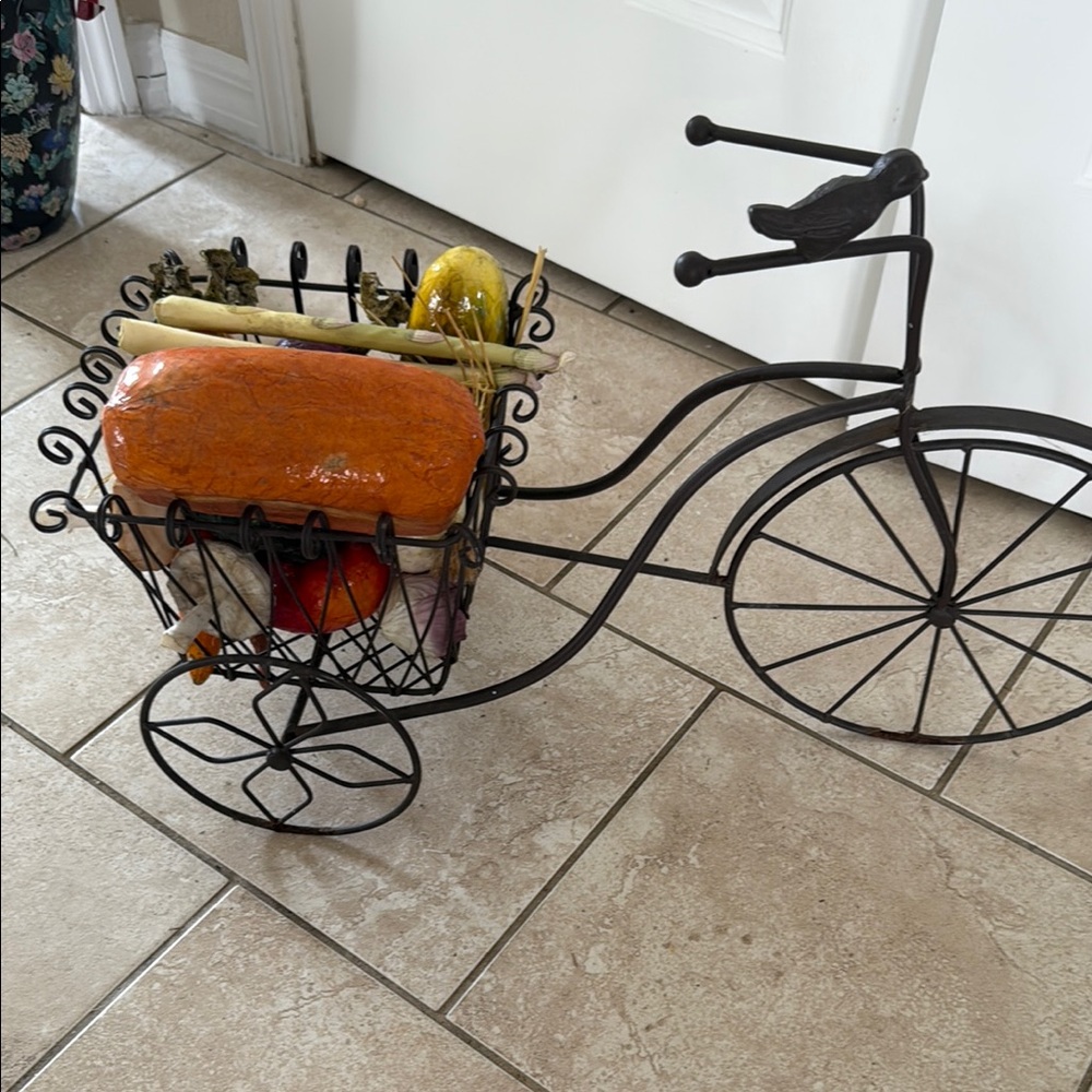 Not Rated Black Bicycle Accent Decor with Vintage Charm